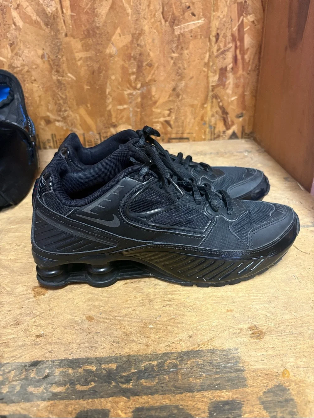 Nike Men's Black BQ9001-001C SHOX ENIGMA MENS SNEAKER US SIZE 10